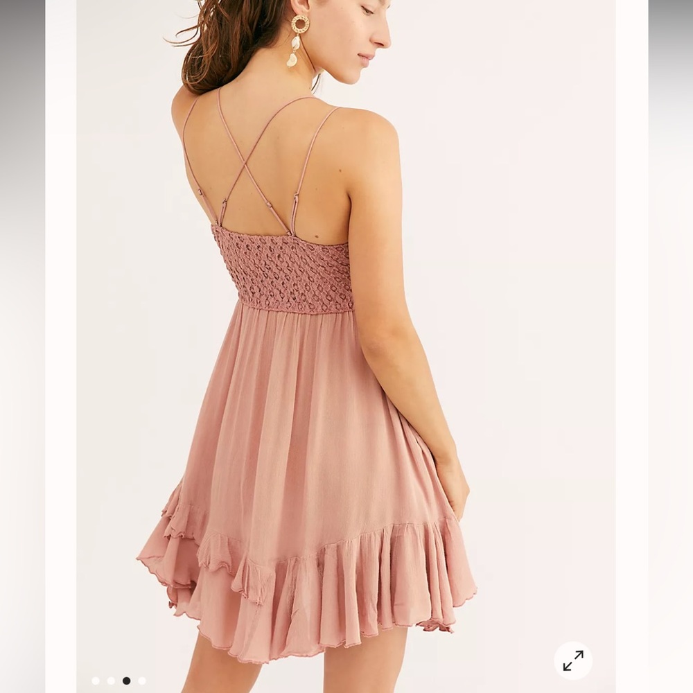 Free People Adella Slip Dress in the color Rose xs - Picture 2 of 2